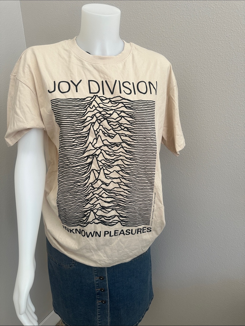 H&M Cream Joy Division Graphic Tee